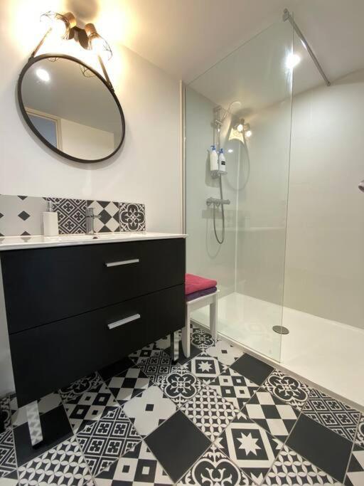 Appart 2 Pieces 35M2,Centre Ville, Parking Gratuit Bourges Exteriör bild