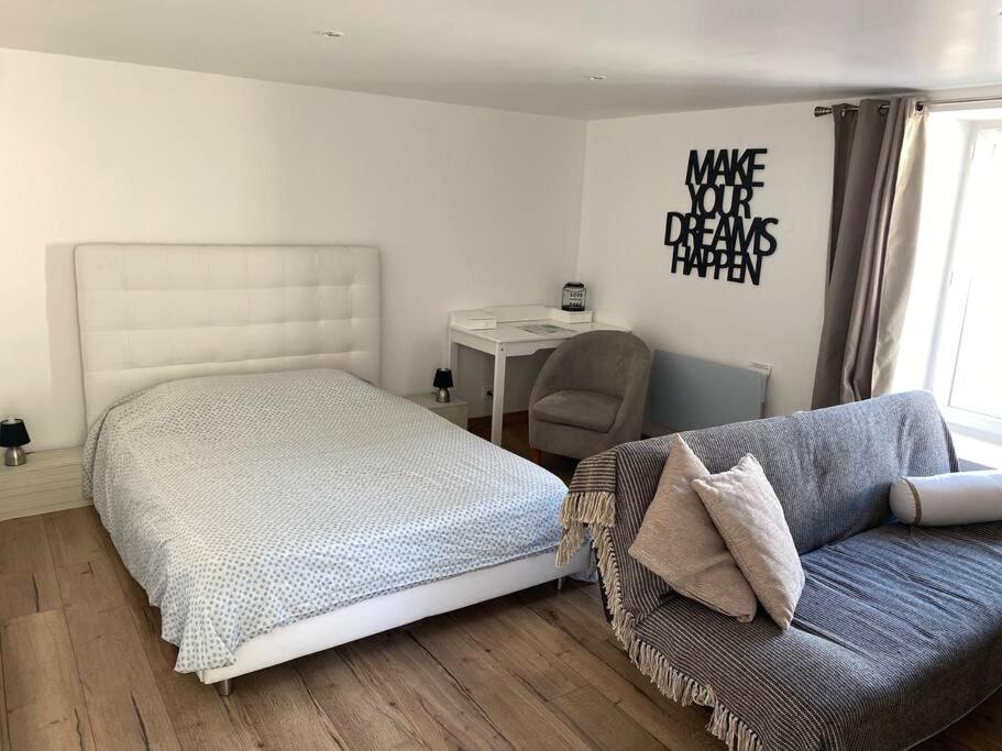 Appart 2 Pieces 35M2,Centre Ville, Parking Gratuit Bourges Exteriör bild